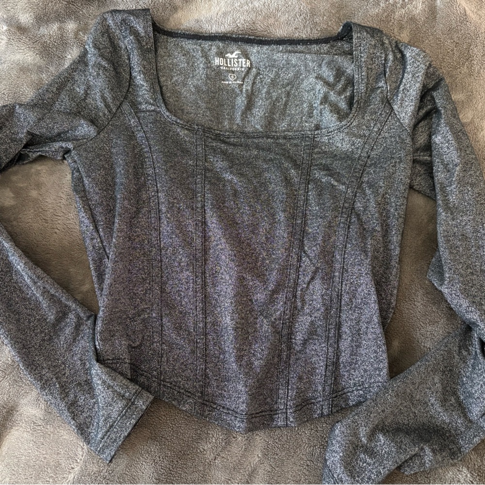 HOLLISTER  long-sleeve square-neck top in a gray, shimmery material fitted small